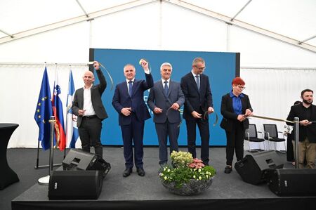 Prireditev od odprtju prenovljenega obrata Pivke perutninarstva  (6)